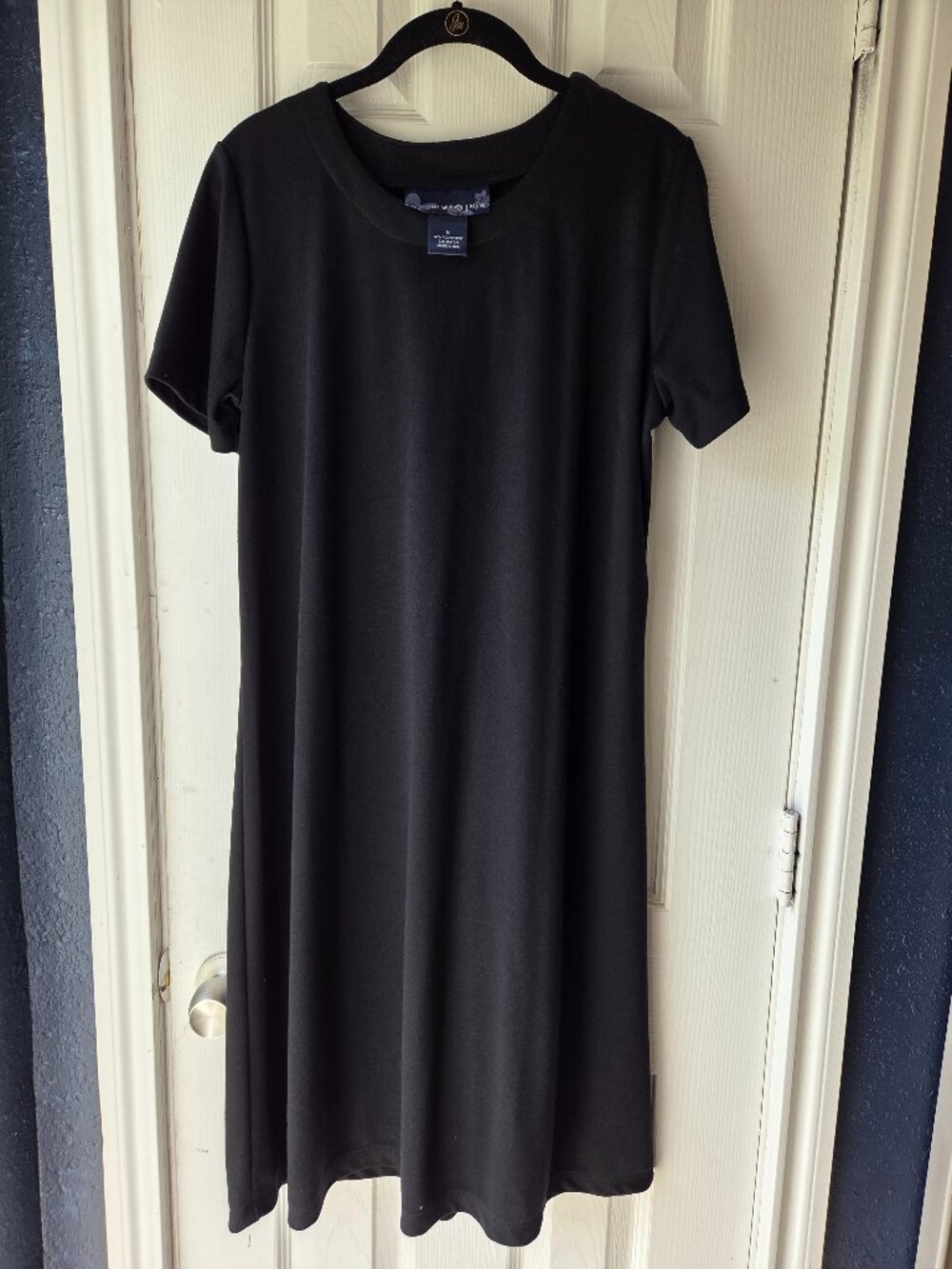 Susan Graver SG Black Liquid Knit Short Sleeve Scoop Neck T-Shirt Dress M